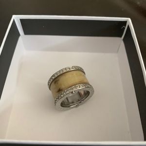 Michael kors ring